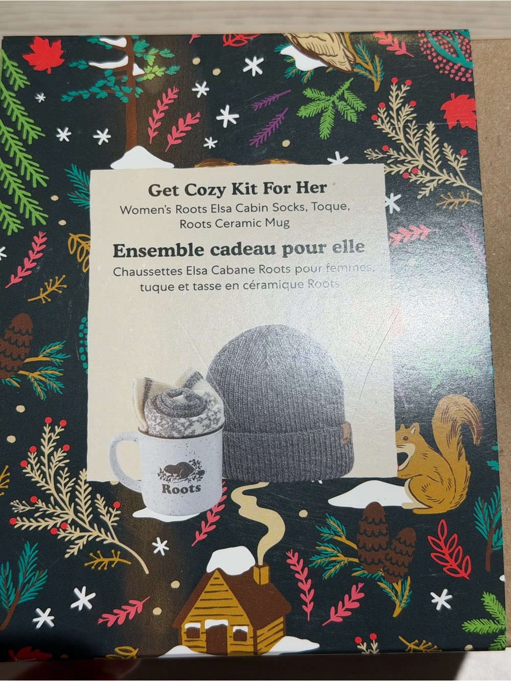 Roots Grey Knit Beanie, Socks & Ceramic Mug Gift Set